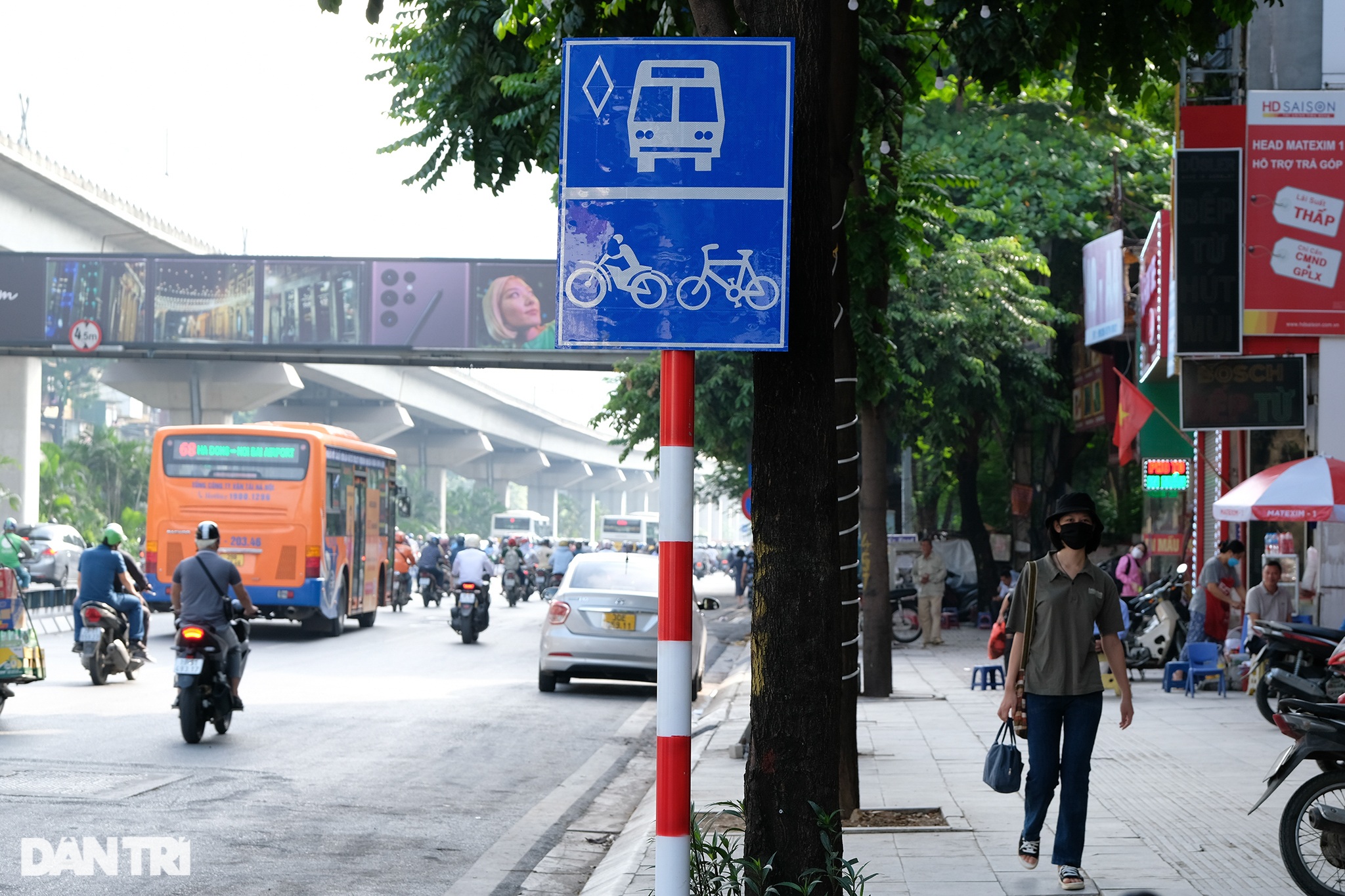 Phân làn đường Nguyễn Trãi: Hàng loạt xe máy lấn làn ôtô giờ cao điểm - 4