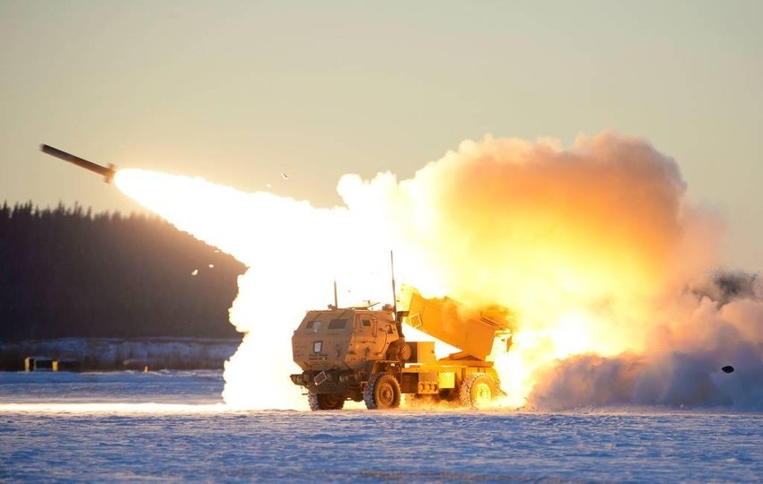 Ukraine đổi chiến thuật sử dụng hỏa thần HIMARS  - 1