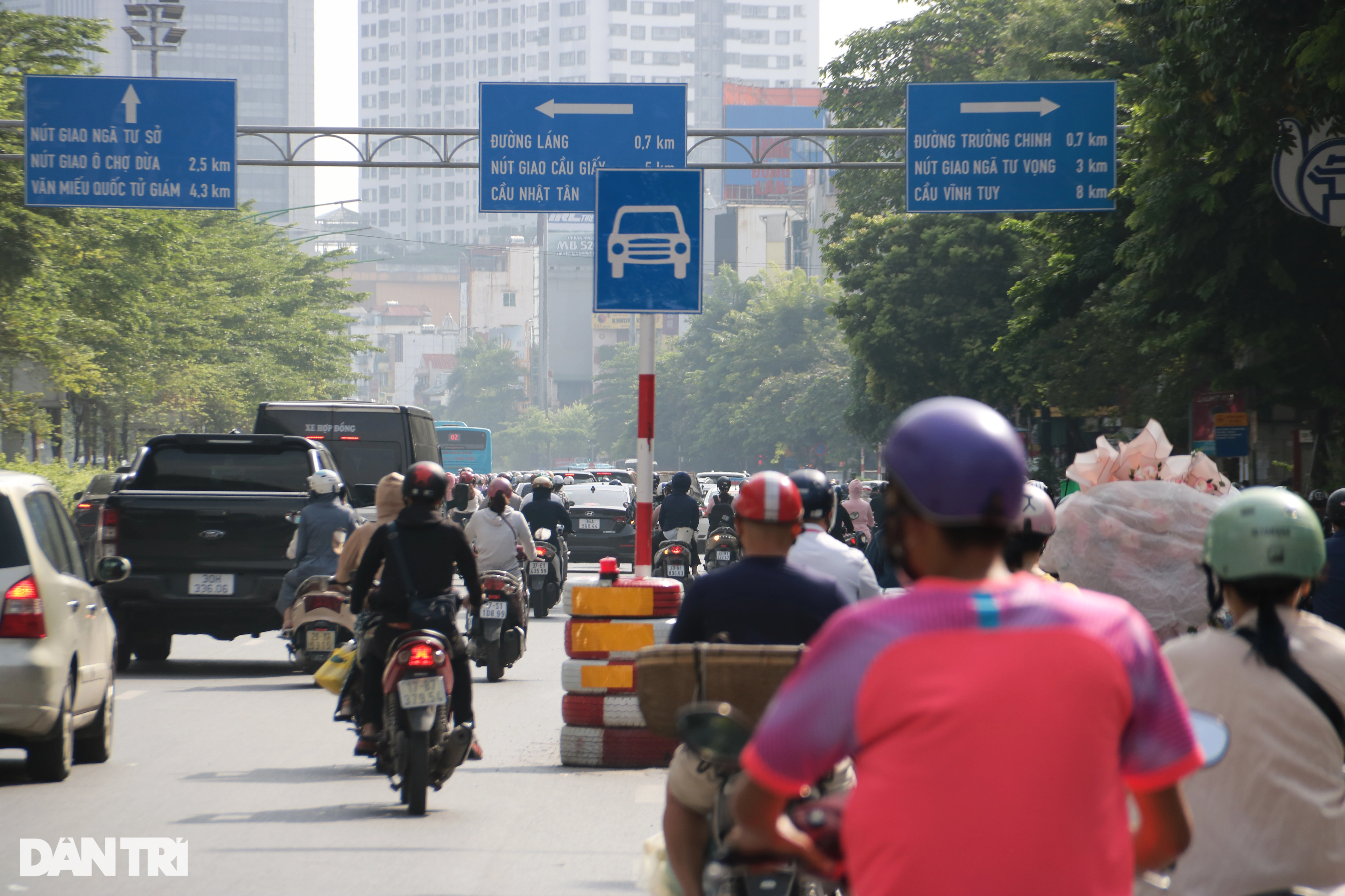 Phân làn đường Nguyễn Trãi: Giảm ùn tắc, người dân hồ hởi ủng hộ - 6