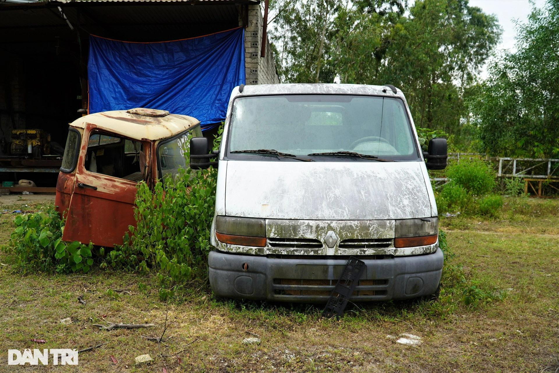 Nghĩa địa ôtô, máy móc tại mỏ khoáng sản bị dừng triển khai ở Hà Tĩnh - 10