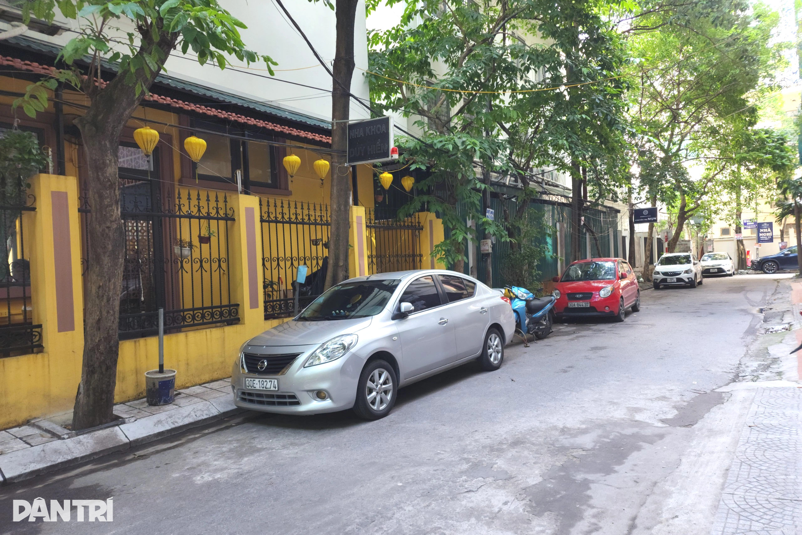 Tự ý lắp khóa bẫy, dựng cọc cấm đỗ xe, chủ nhà có vi phạm pháp luật? - 4 Tự ý lắp khóa bẫy, dựng cọc cấm đỗ xe, chủ nhà có vi phạm pháp luật? - 4