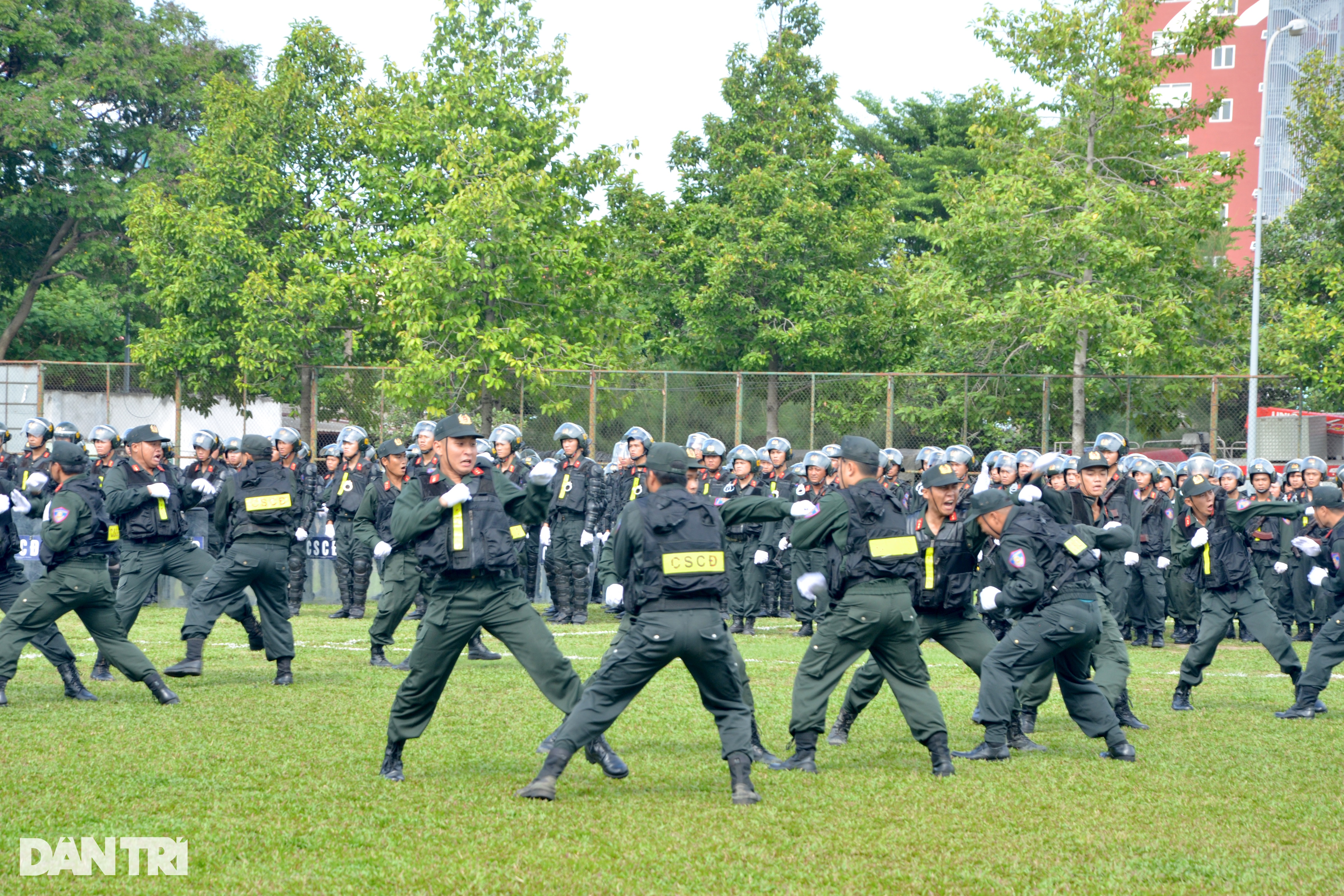 Công an TPHCM thành lập Trung đoàn Cảnh sát cơ động dự bị chiến đấu - 3