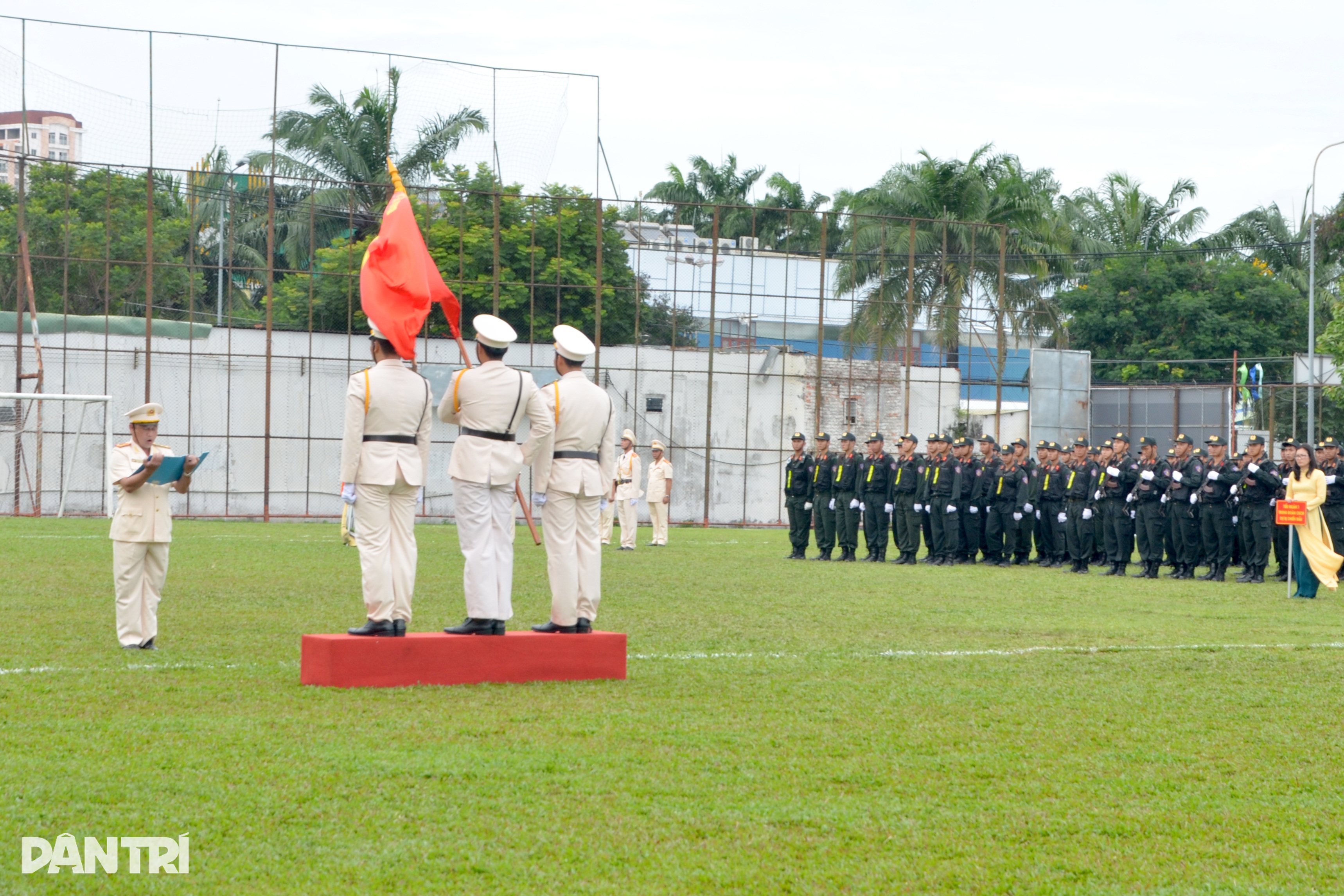 Công an TPHCM thành lập Trung đoàn Cảnh sát cơ động dự bị chiến đấu - 4 Công an TPHCM thành lập Trung đoàn Cảnh sát cơ động dự bị chiến đấu - 4