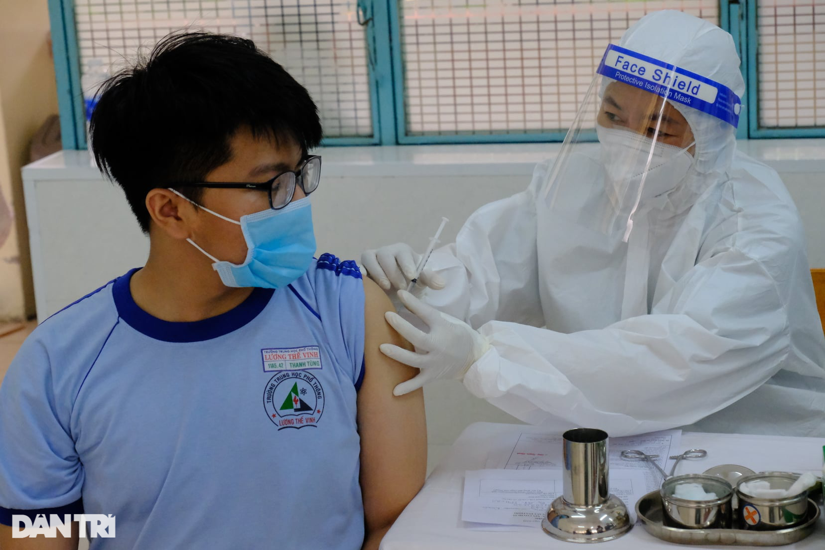 Sở Y tế TPHCM đề nghị cung cấp tên 579 y bác sĩ không cho con tiêm vaccine - 1