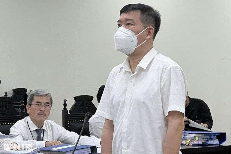 Cựu Đại tá Phùng Anh Lê: Nếu tuyên tôi có tội, tôi sẽ kêu oan tới lúc chết - 1 Cựu Đại tá Phùng Anh Lê: Nếu tuyên tôi có tội, tôi sẽ kêu oan tới lúc chết - 1