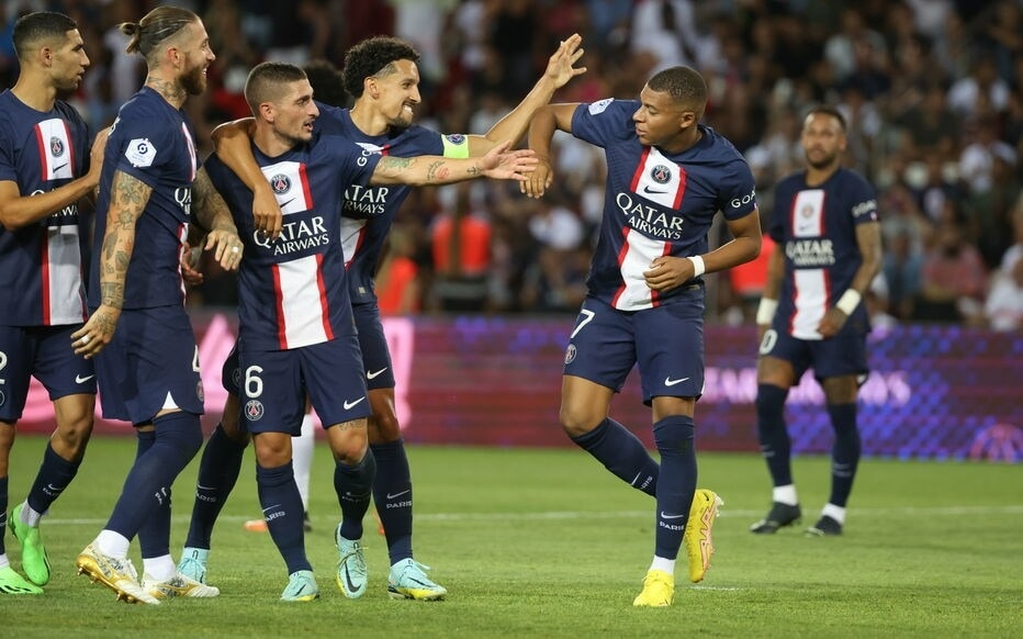Neymar và Mbappe tỏa sáng giúp PSG thắng đậm Montpellier - 4