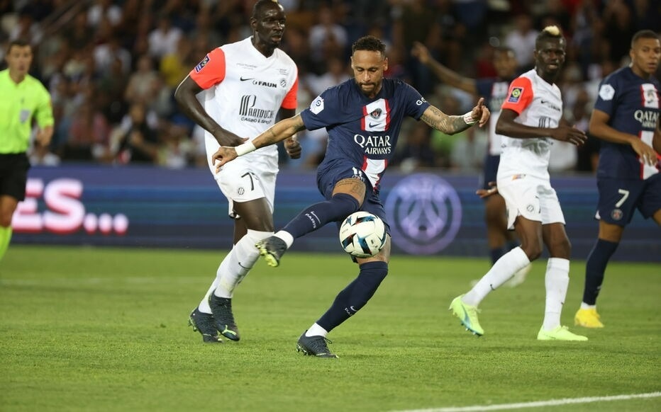 Neymar và Mbappe tỏa sáng giúp PSG thắng đậm Montpellier - 3