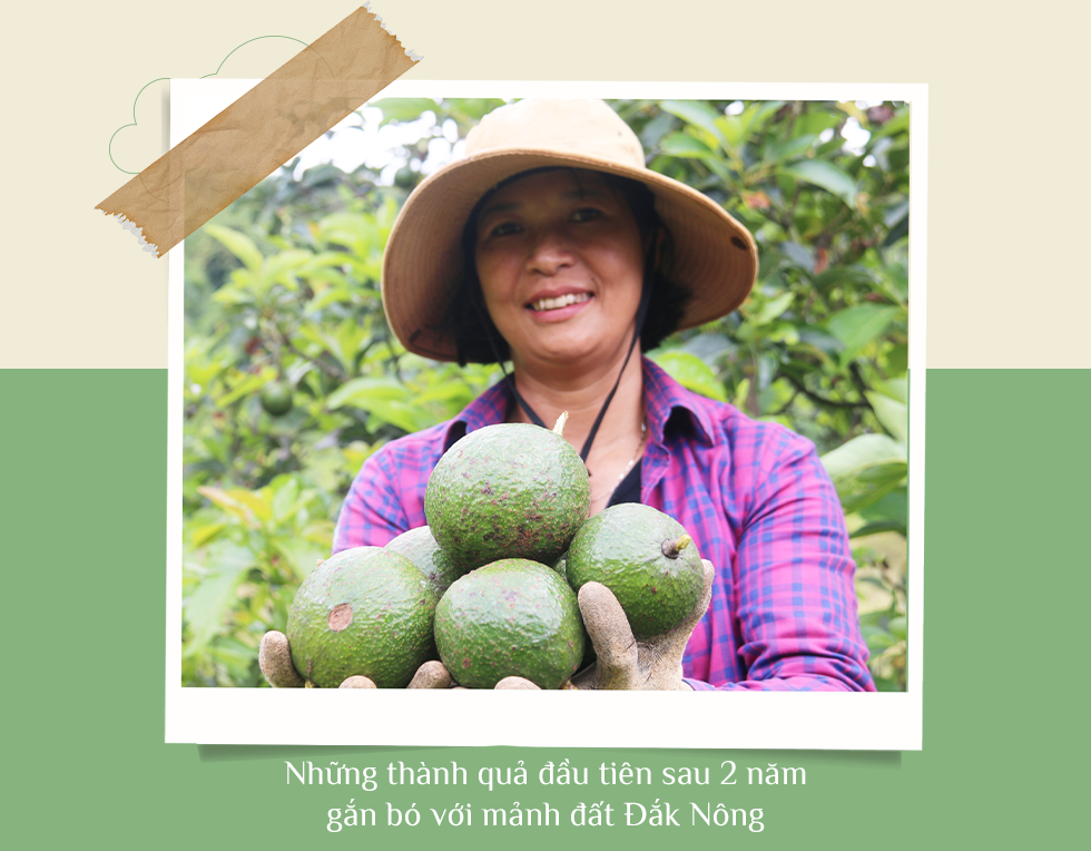 Nữ tiến sĩ bỏ phố lên rừng, lái máy cày, làm nông nghiệp sạch
