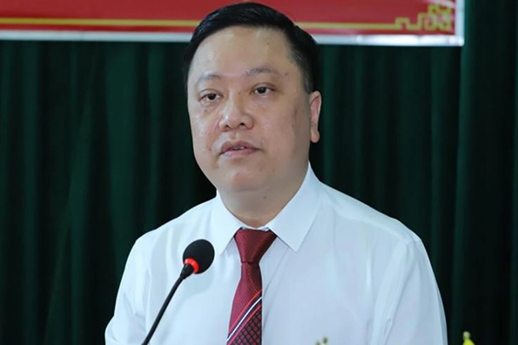 Giám đốc Sở TNMT Thanh Hóa xin chuyển công tác sau 2 tháng nhận chức - 1