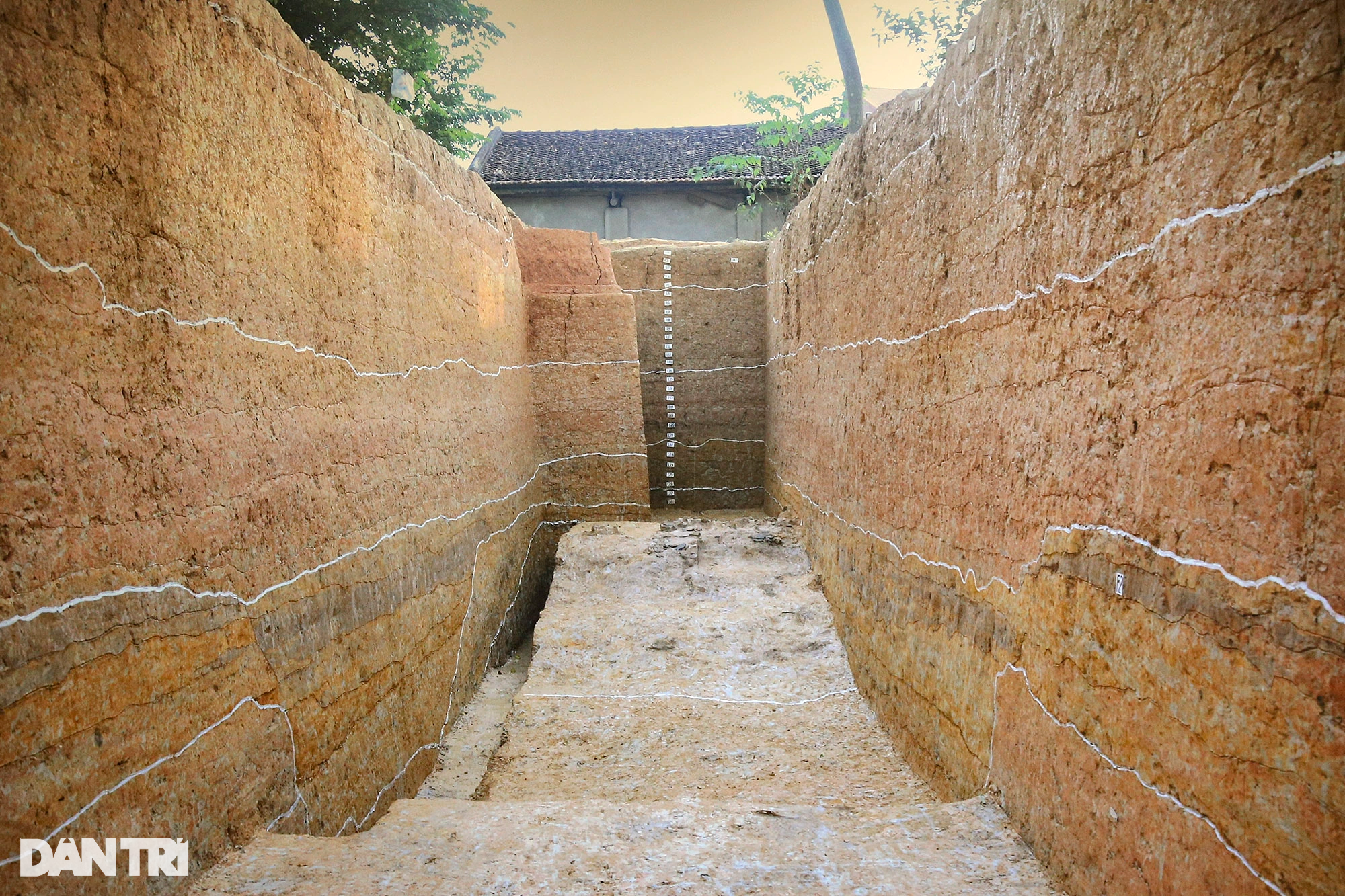 Phần còn lại của tòa thành lớn nhất Việt Nam có niên đại hơn 2 nghìn năm - 7