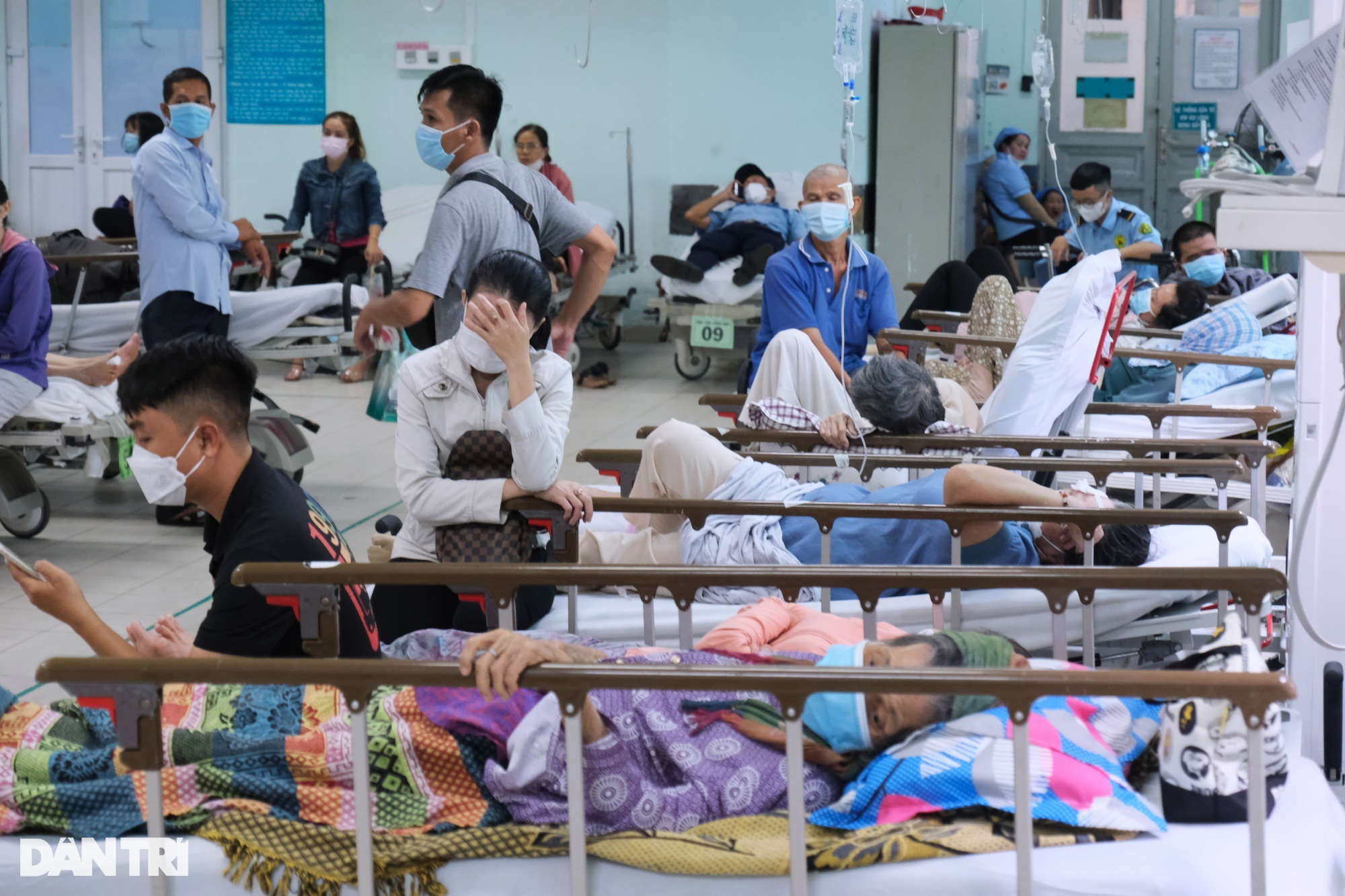 Bệnh viện cấp cứu hàng đầu TPHCM làm gì để bác sĩ không bị hành hung?