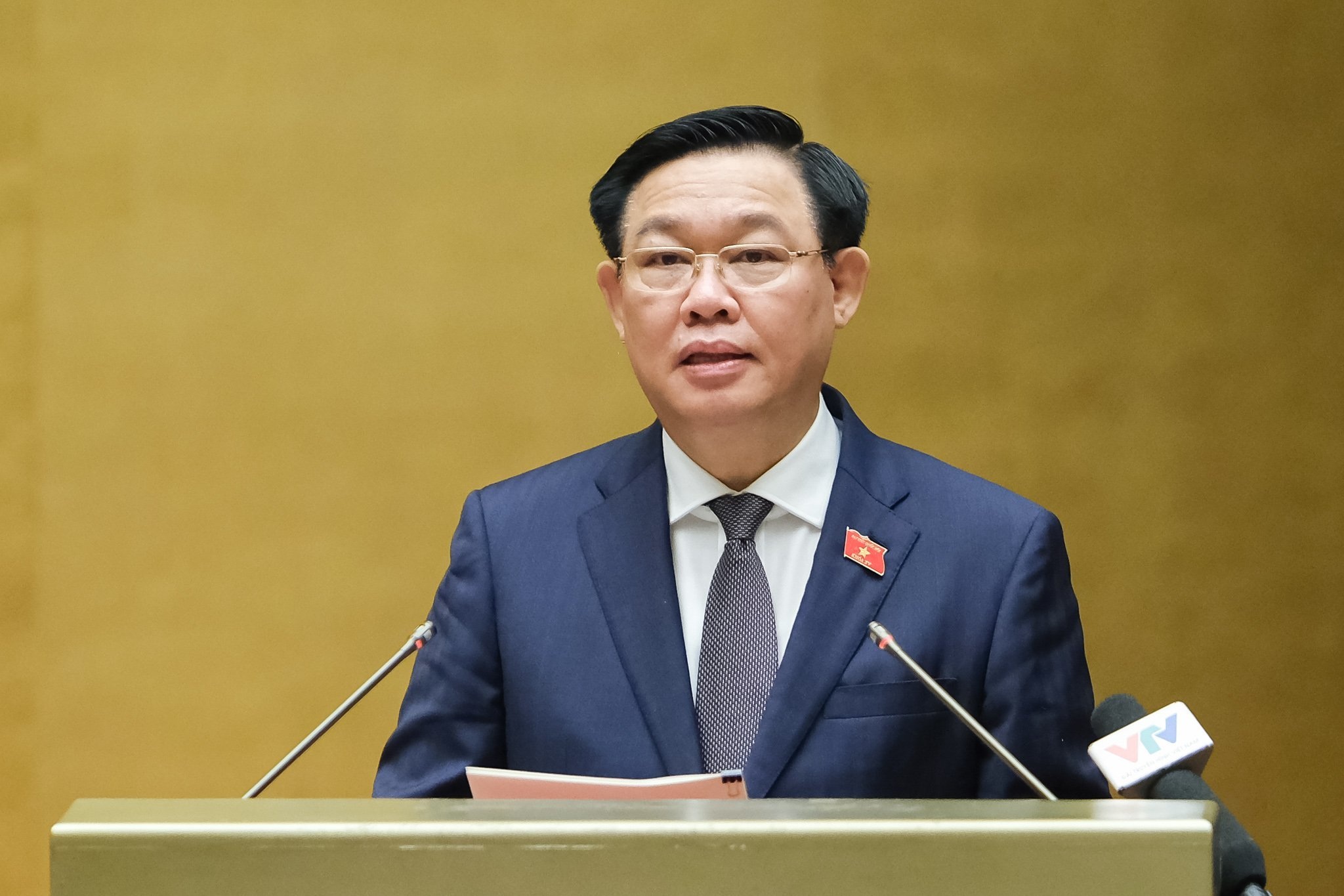 フォーラムは、国会の常勤議員の責任を最も明確に示しています - 1