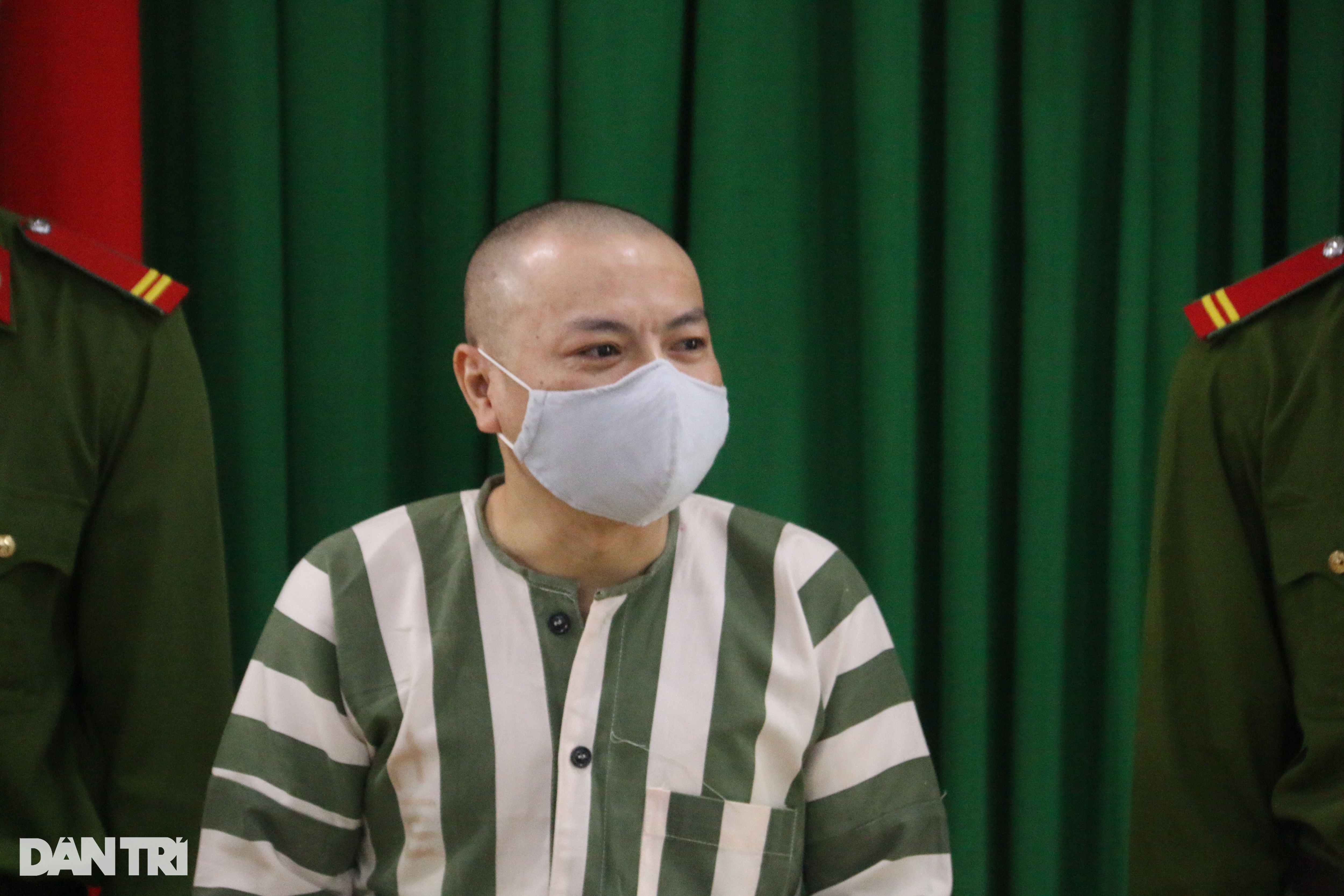 Tử tù Đặng Văn Hiến bật khóc khi được ân giảm xuống chung thân - 5