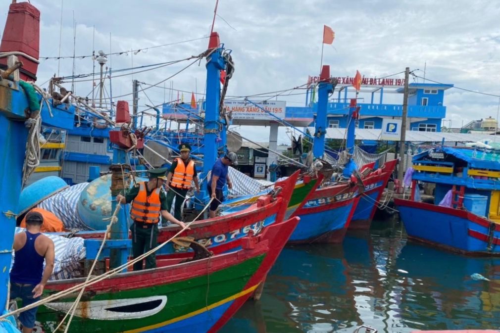 Bộ trưởng Lê Minh Hoan: Cơn bão mạnh Noru khả năng đổ thẳng vào Quảng Ngãi - 2