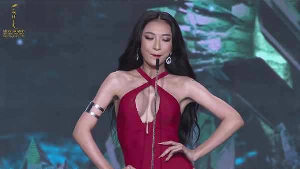 Thí sinh Miss Grand Vietnam diện bikini, hô tên như tấu hài gây tranh cãi - 2