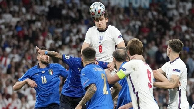Báo giới Anh kêu gọi sa thải HLV Gareth Southgate trước thềm World Cup - 3