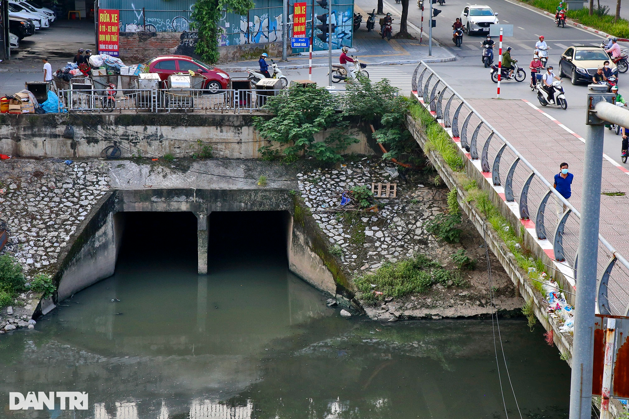 14km dòng sông chết Tô Lịch giữa lòng thành phố Hà Nội - 9