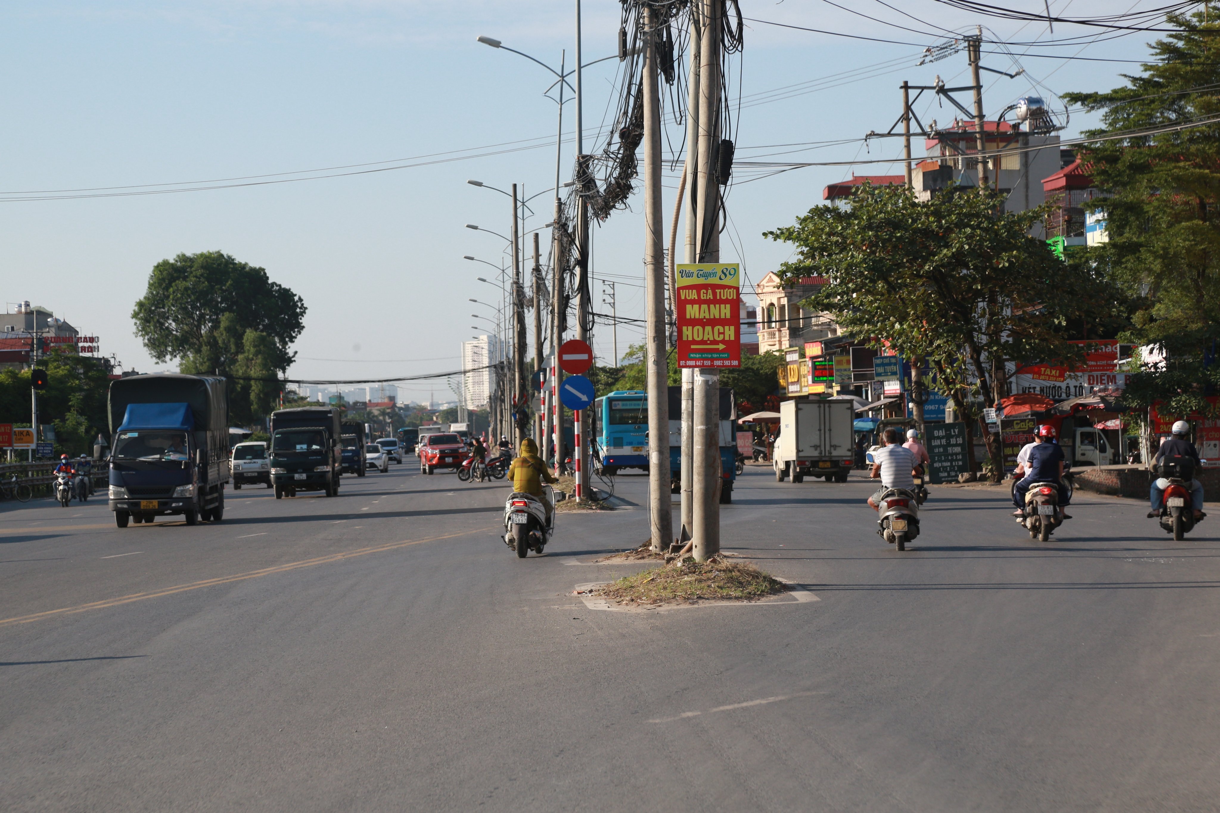 Chậm giải phóng mặt bằng, Quốc lộ 1A tiềm ẩn mất an toàn giao thông - 3