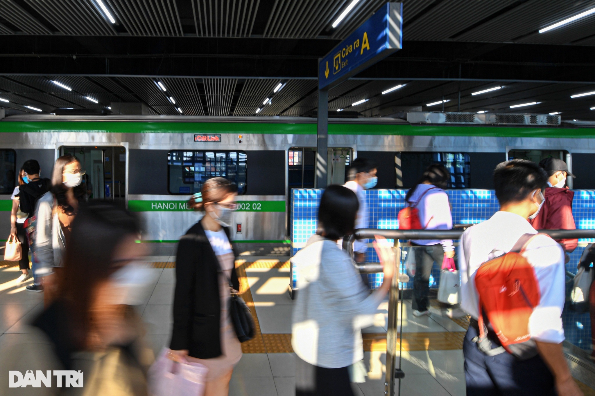 6,5 triệu lượt khách đi tàu metro Cát Linh - Hà Đông sau 11 tháng - 6