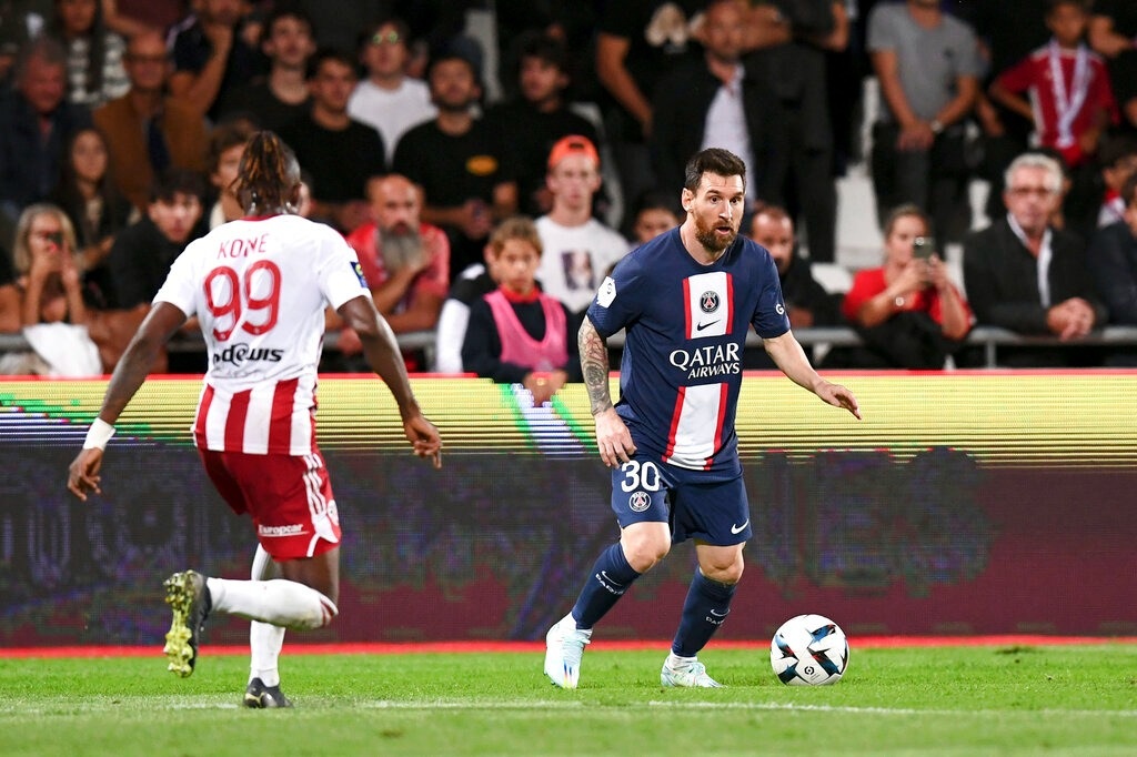 Messi và Mbappe giúp PSG thắng dễ Ajaccio, xây chắc ngôi đầu Ligue 1 - 1