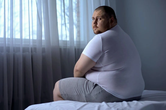 Đàn ông béo phì, thường xuyên nhậu nhẹt cần coi chừng loại ung thư này - Ảnh 2.