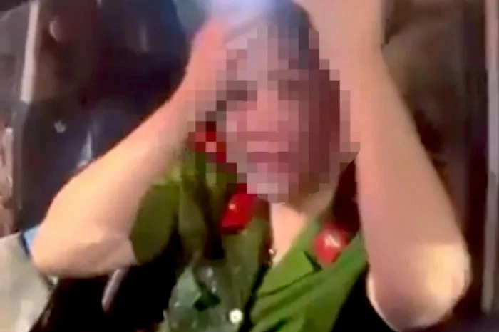 Vụ nữ Thiếu tá công an nghi say xỉn, lái ô tô gây tai nạn: Đang xử lý kỷ luật về đảng - 1