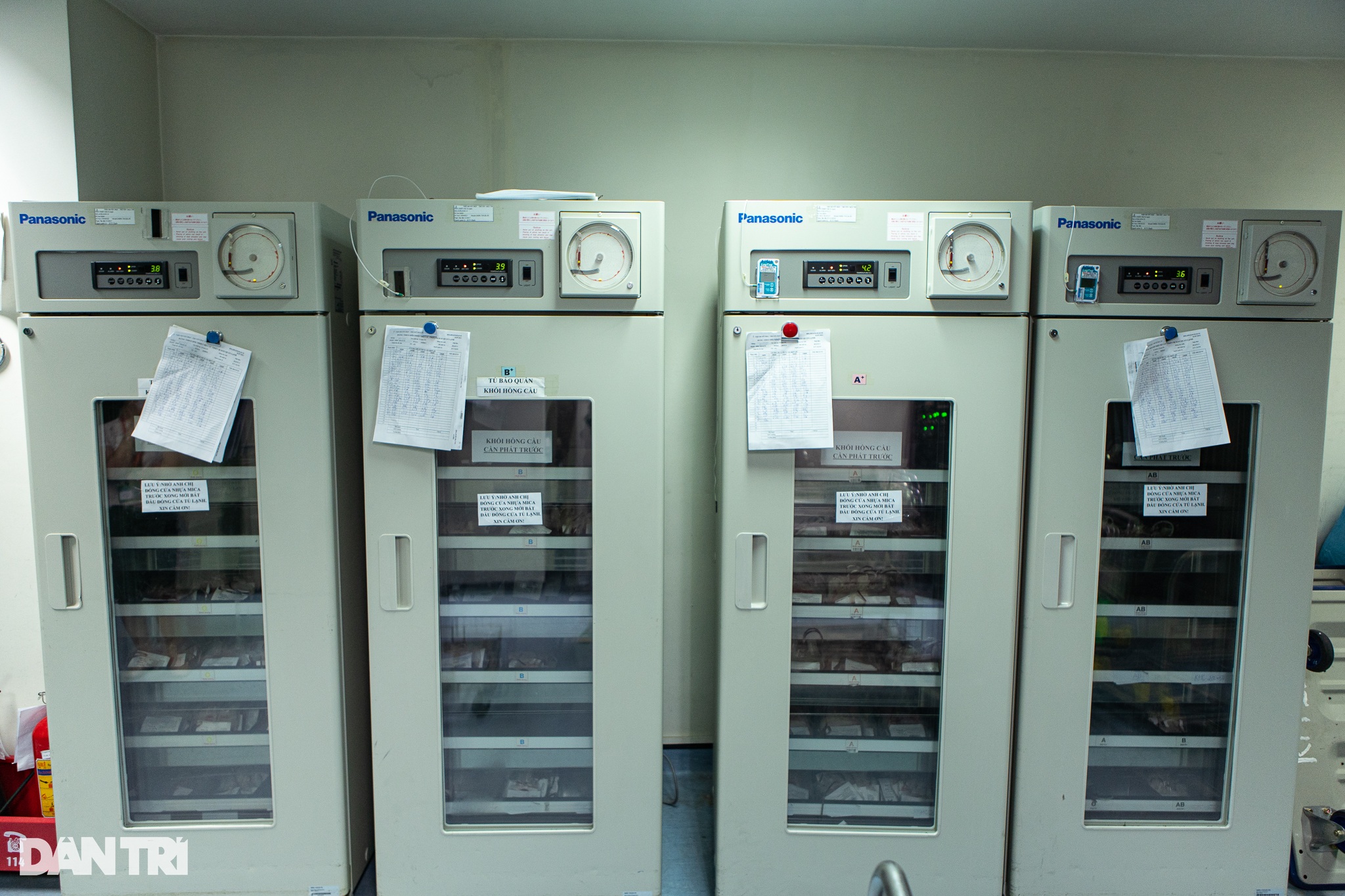 Những shipper vận chuyển sự sống tại kho dự trữ máu lớn nhất cả nước - 18 Những shipper vận chuyển sự sống tại kho dự trữ máu lớn nhất cả nước - 18