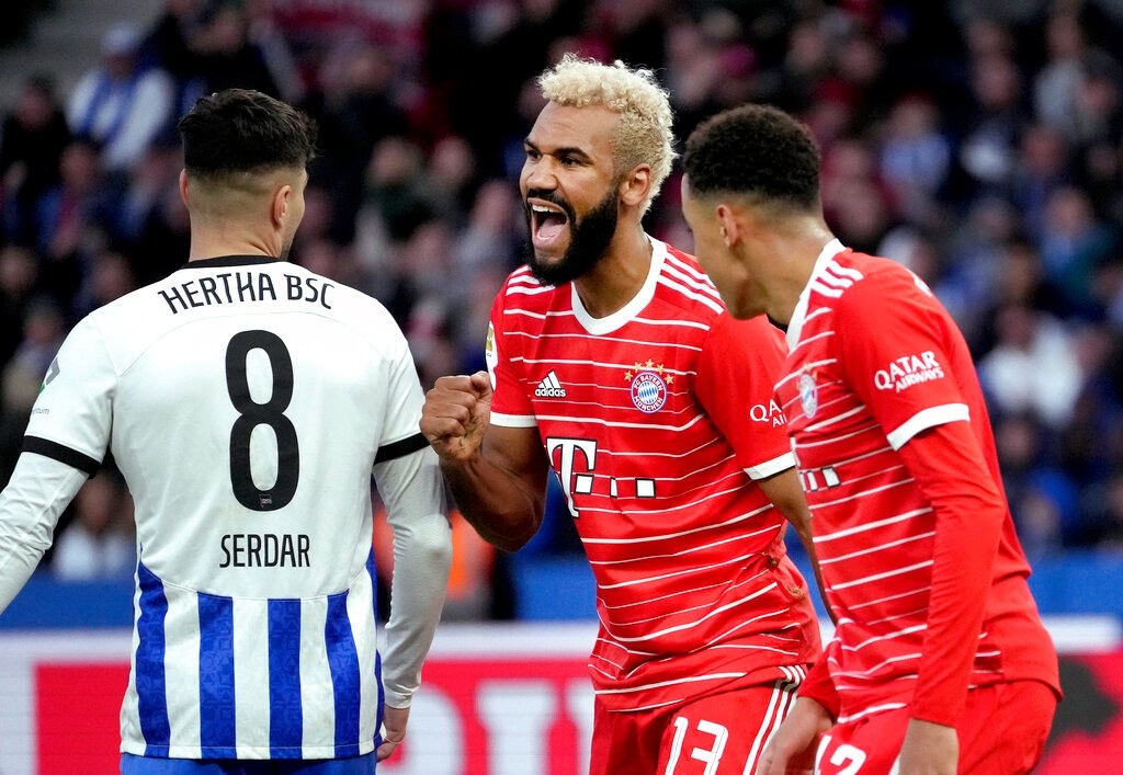 Bayern Munich lên ngôi đầu bảng Bundesliga, Dortmund thắng đậm - 3