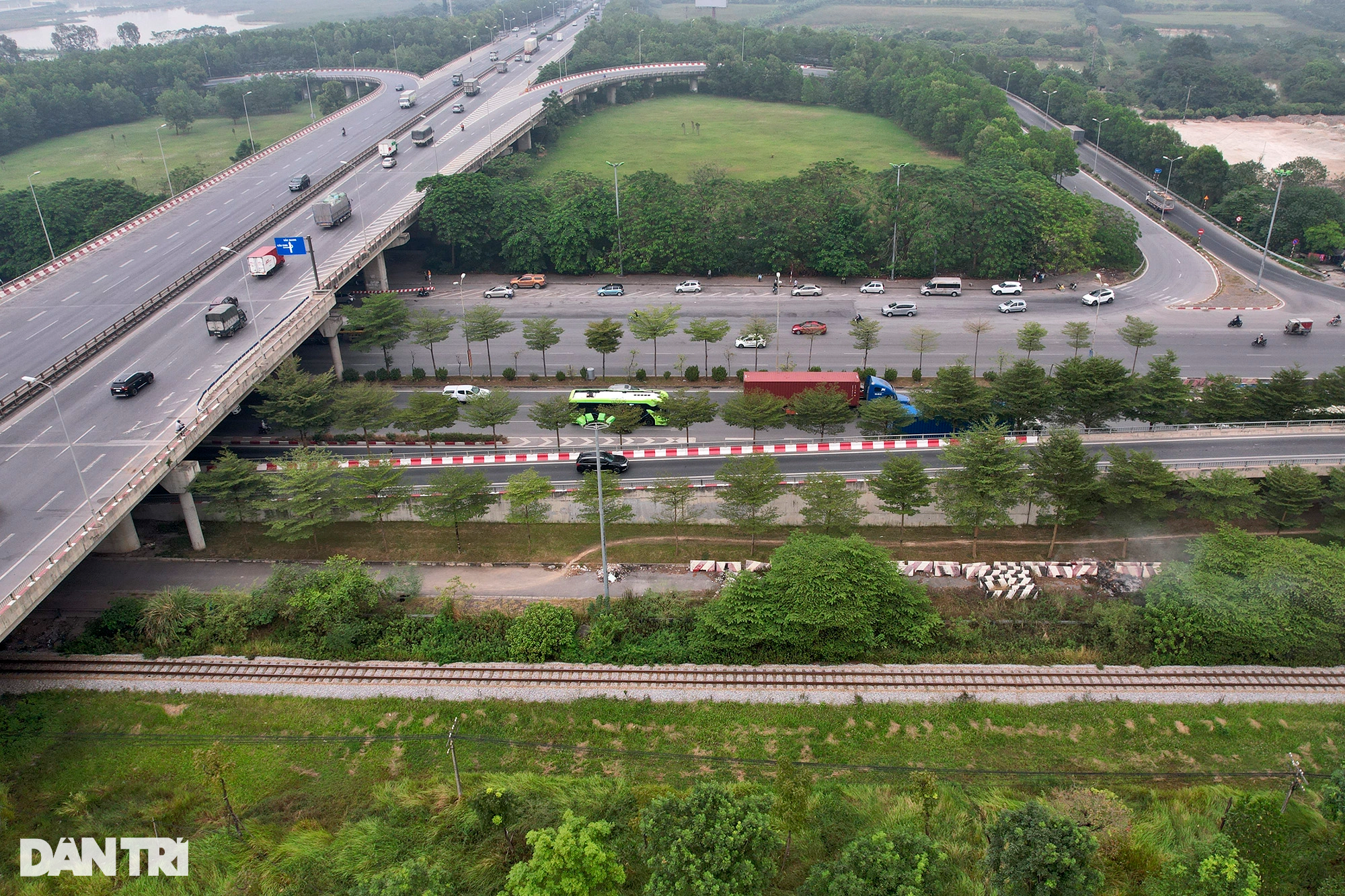 Nút giao có không gian xanh tuyệt đẹp được lên hình nhiều nhất của Hà Nội - 10 Nút giao có không gian xanh tuyệt đẹp được lên hình nhiều nhất của Hà Nội - 10