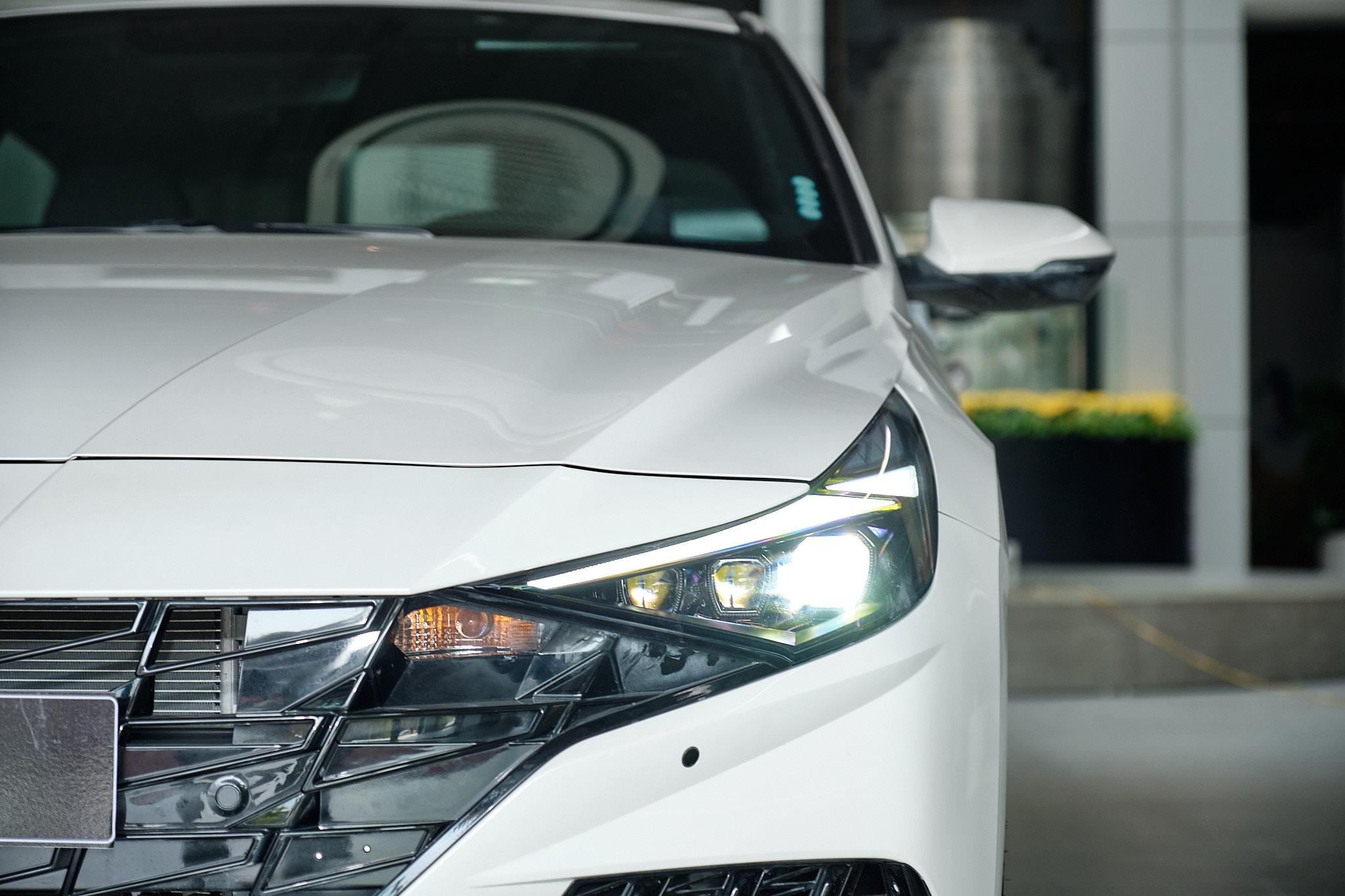 View - Hyundai Elantra N-Line: hút mắt từ mọi góc nhìn, trang bị hấp dẫn, động cơ là điểm nhấn | Báo Dân trí