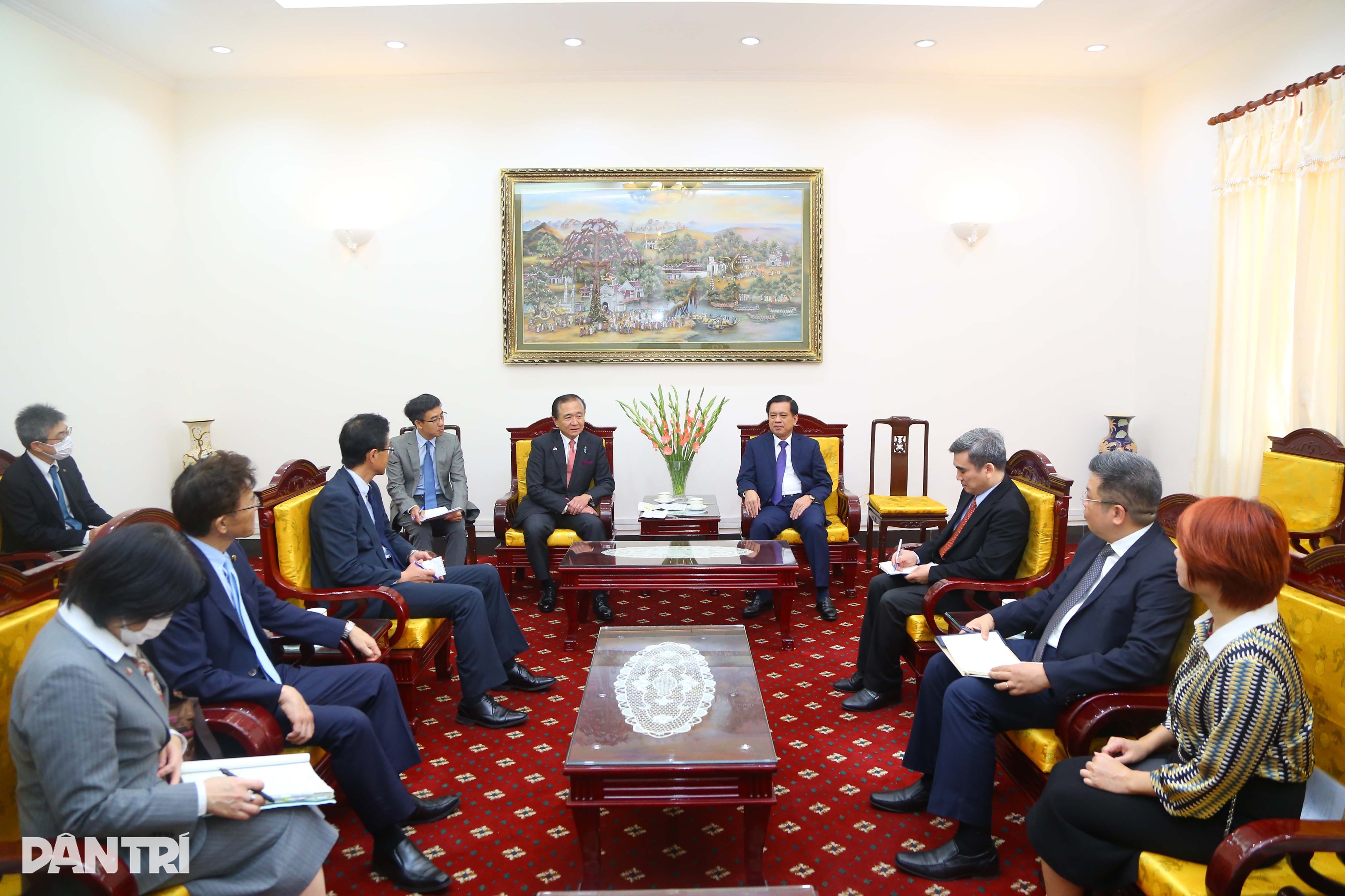 特殊技能者の日本での活躍の場づくり - 1 特殊技能者の日本での活躍の場づくり - 1