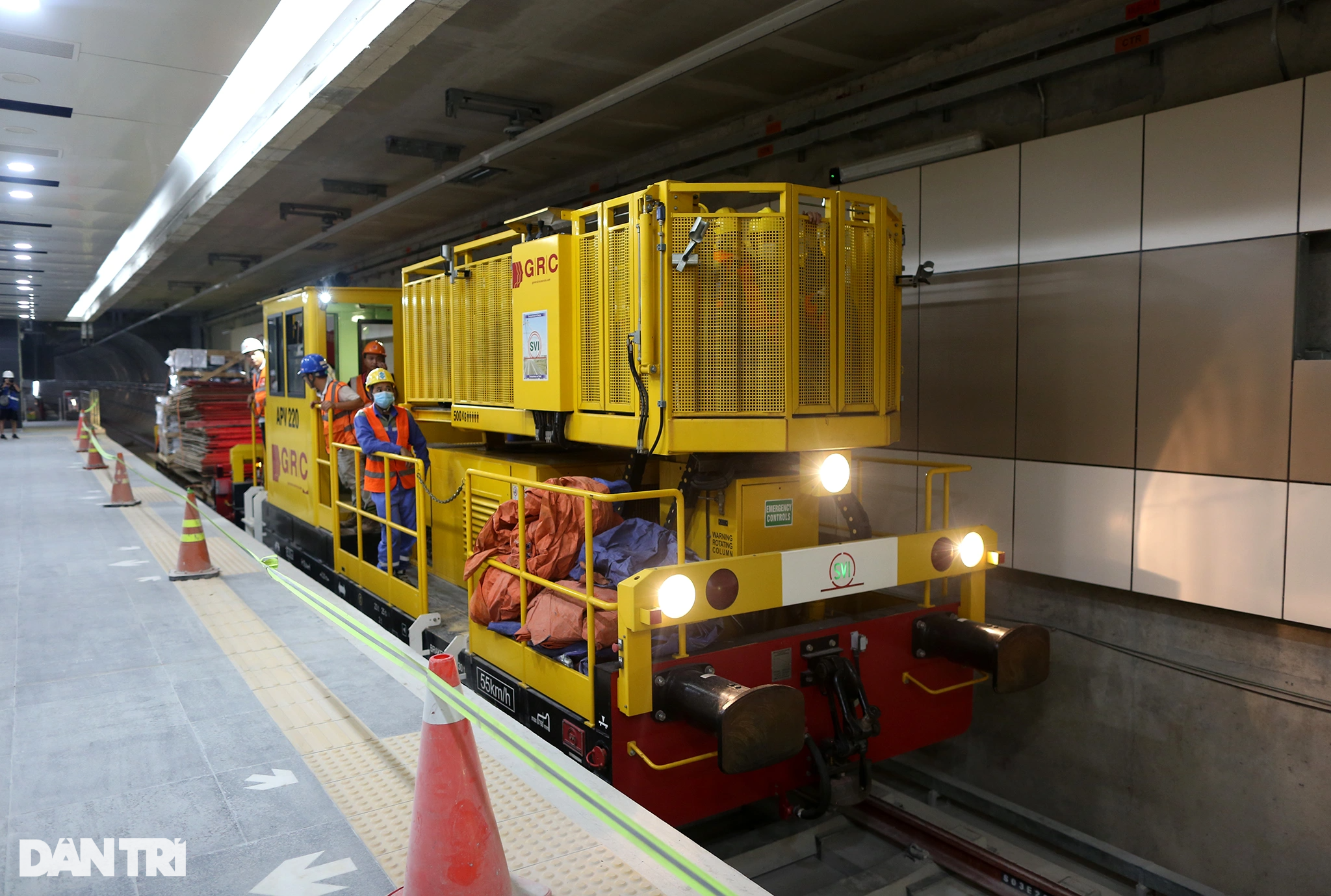 Cận cảnh hai ga ngầm metro đầu tiên hoàn thiện 100% kết cấu ở TPHCM - 2