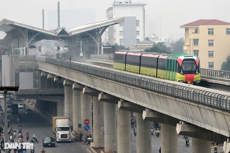 Metro Nhổn - ga Hà Nội chạy thử đoạn trên cao vào đầu tháng 12 - 1