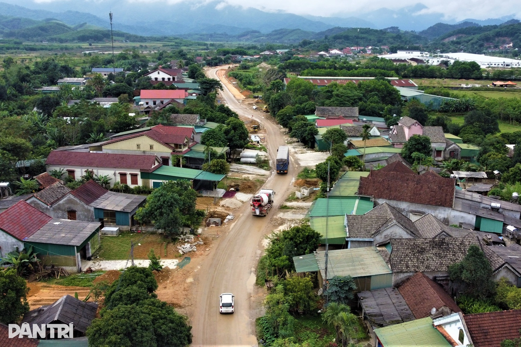 Vụ dân tố khuất tất đền bù dự án nghìn tỷ: Có thiếu sót, yêu cầu kiểm điểm - 1