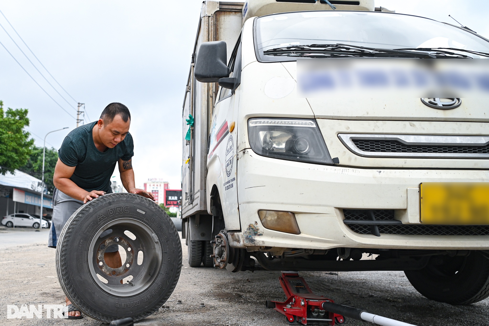 Ngày về mở quán cơm của tài xế container đâm xe Innova đi lùi trên cao tốc - 7