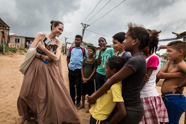 Angelina Jolie thôi làm đặc phái viên của Liên Hợp Quốc sau 21 năm - 2