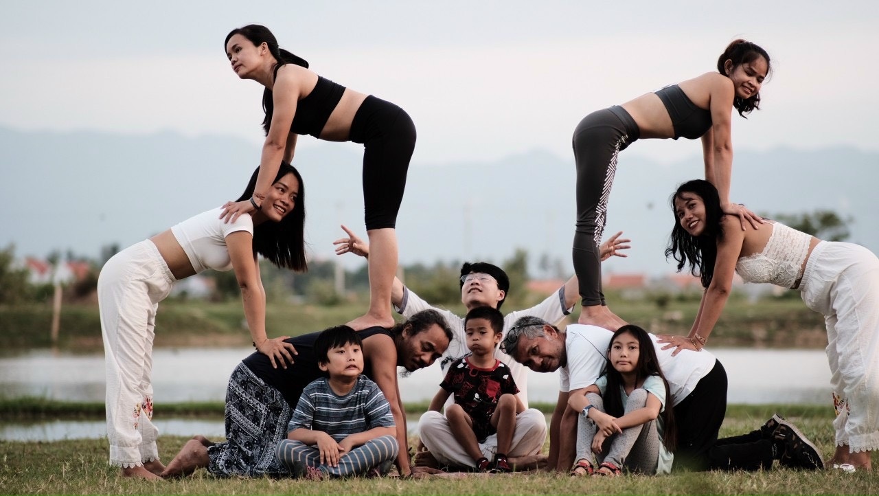 View - Nên duyên nhờ bỏ phố về rừng, cặp đôi từng đổ vỡ có hạnh phúc trong mơ | Báo Dân trí