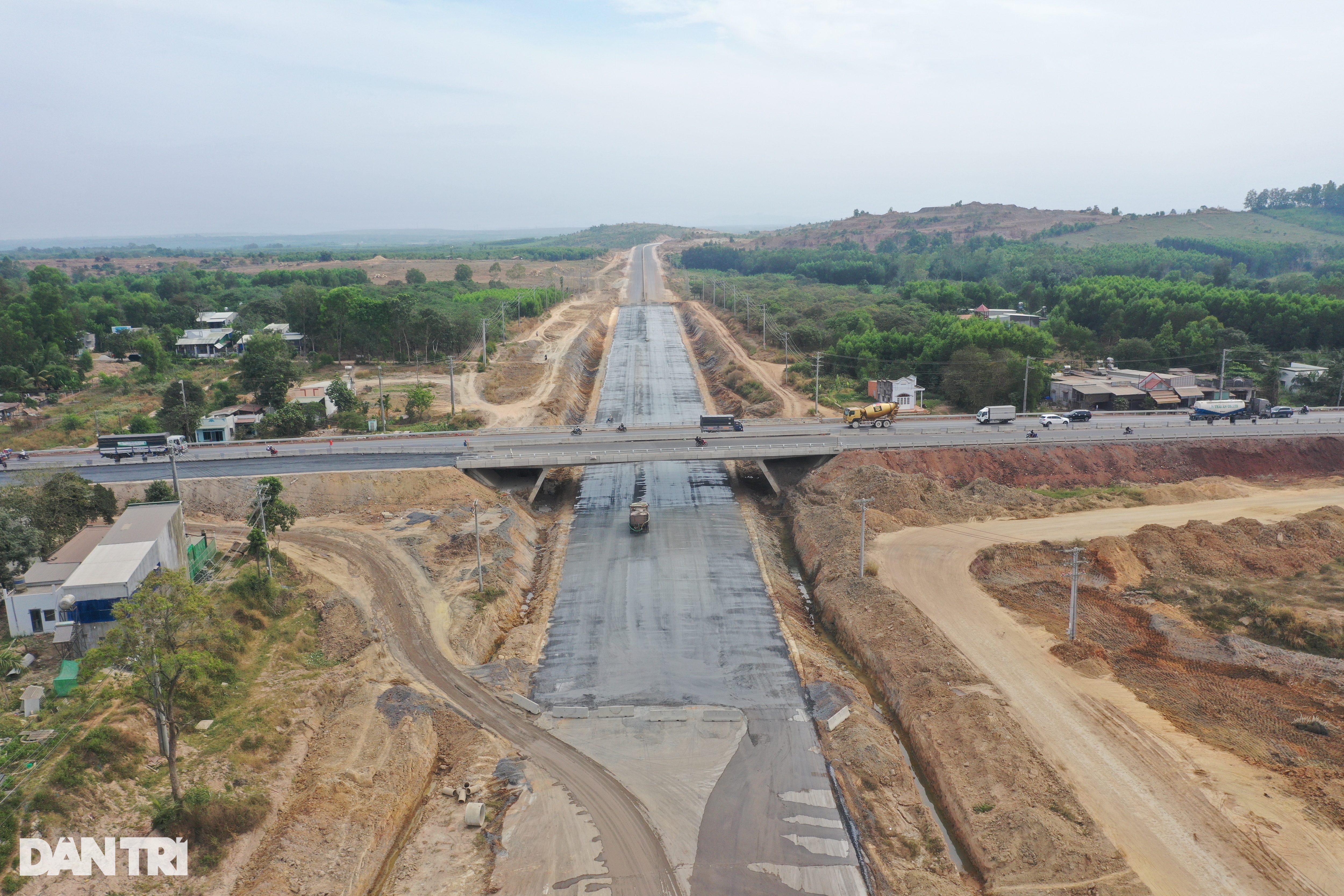 Đồng Nai gia hạn 4 khu đất cho dự án cao tốc Phan Thiết - Dầu Giây - 1