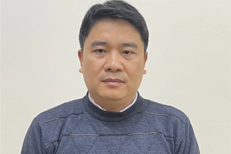 Phó Chủ tịch tỉnh Quảng Nam bị khởi tố liên quan vụ chuyến bay giải cứu - 1