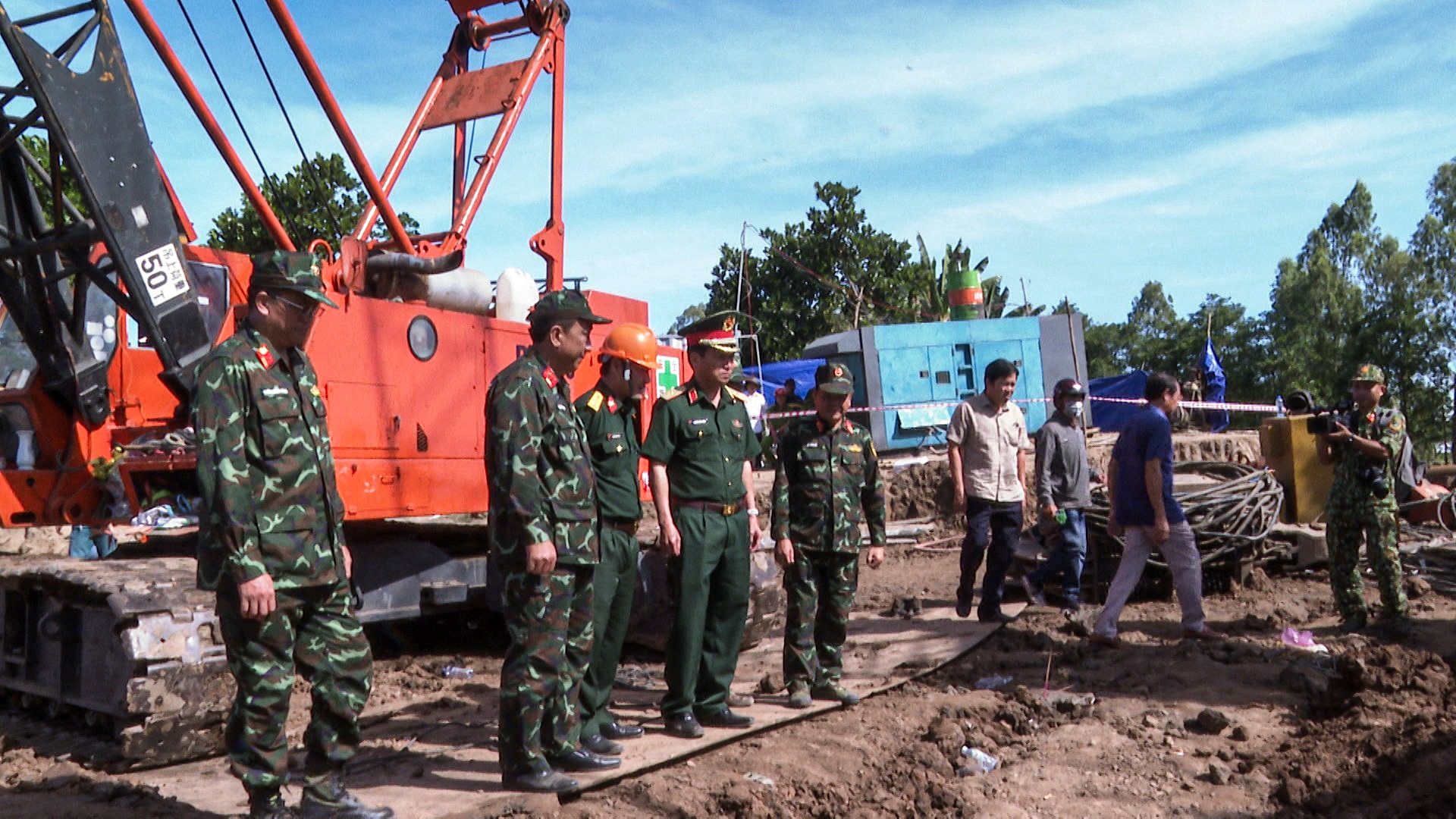 Lý do thời gian giải cứu bé trai 10 tuổi ở Đồng Tháp bị kéo dài - 2