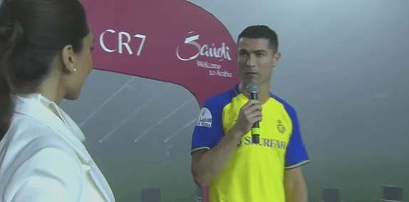C.Ronaldo tuyên bố bất ngờ trước hàng vạn khán giả Saudi Arabia - 4 C.Ronaldo tuyên bố bất ngờ trước hàng vạn khán giả Saudi Arabia - 4