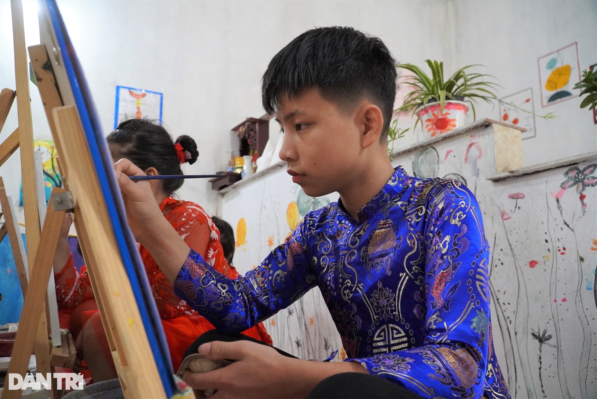 Nghỉ việc ở Hà Nội, cô gái trẻ về quê mở lớp dạy vẽ cho trẻ em - 9