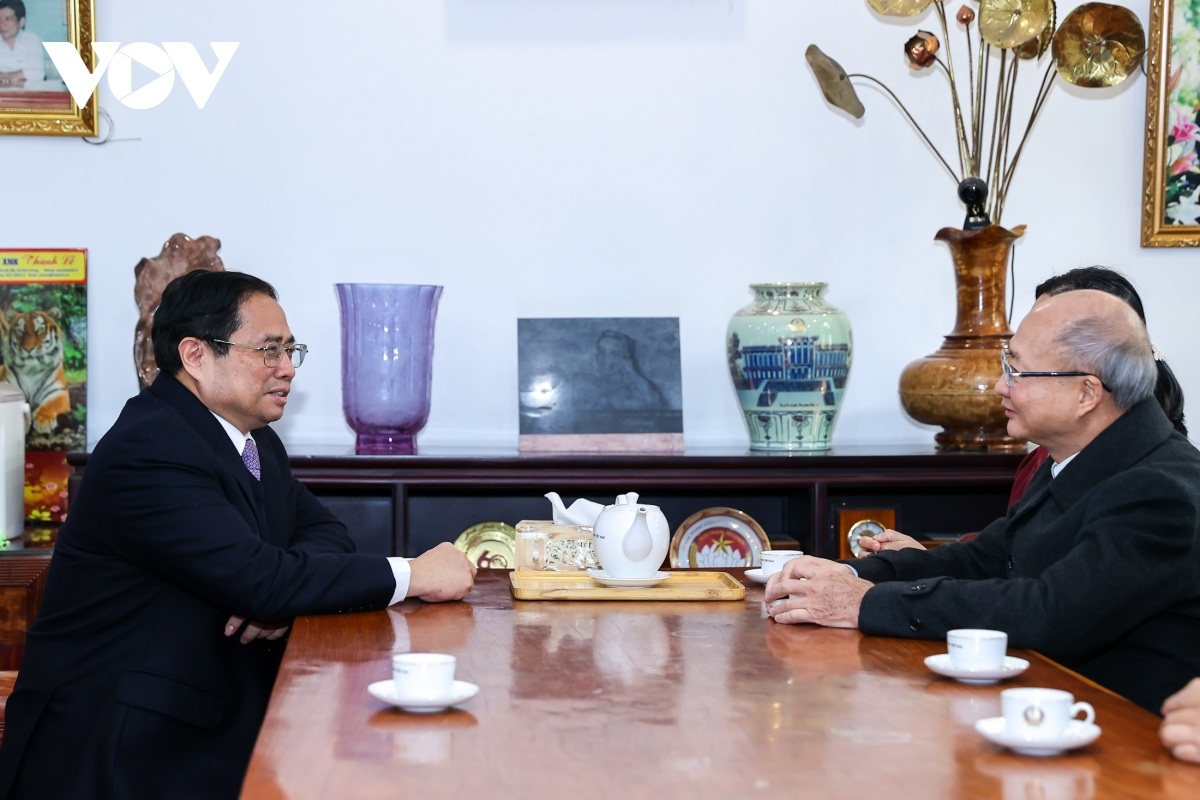 Thủ tướng dâng hương cố Thủ tướng Phạm Văn Đồng và Đại tướng Võ Nguyên Giáp - 3