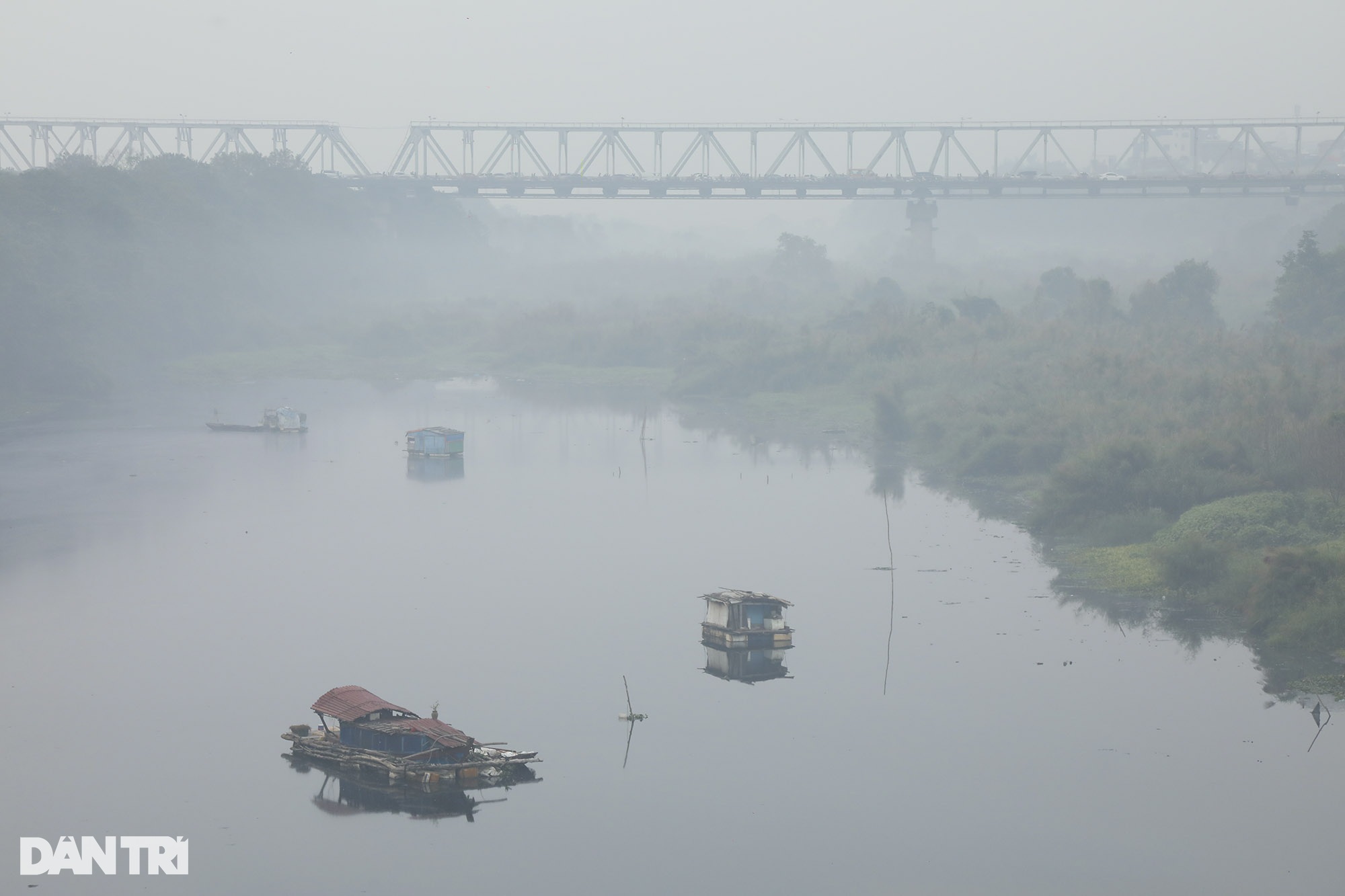Bình minh rực rỡ trên sông Hồng - 5 Bình minh rực rỡ trên sông Hồng - 5