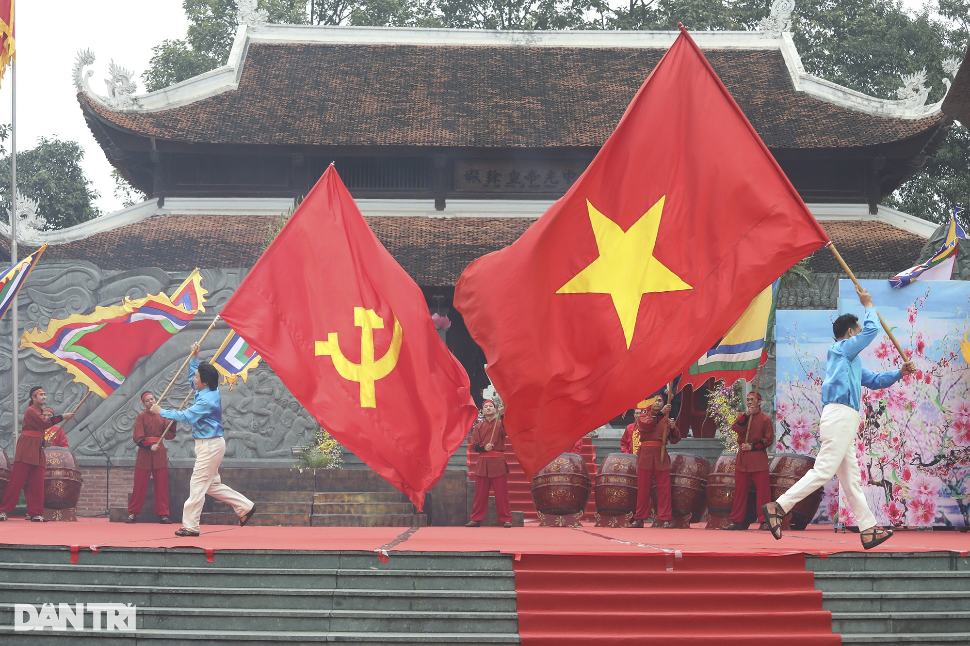 Hào hùng hội Gò Đống Đa tưởng nhớ chiến thắng của vua Quang Trung - 15 Hào hùng hội Gò Đống Đa tưởng nhớ chiến thắng của vua Quang Trung - 15