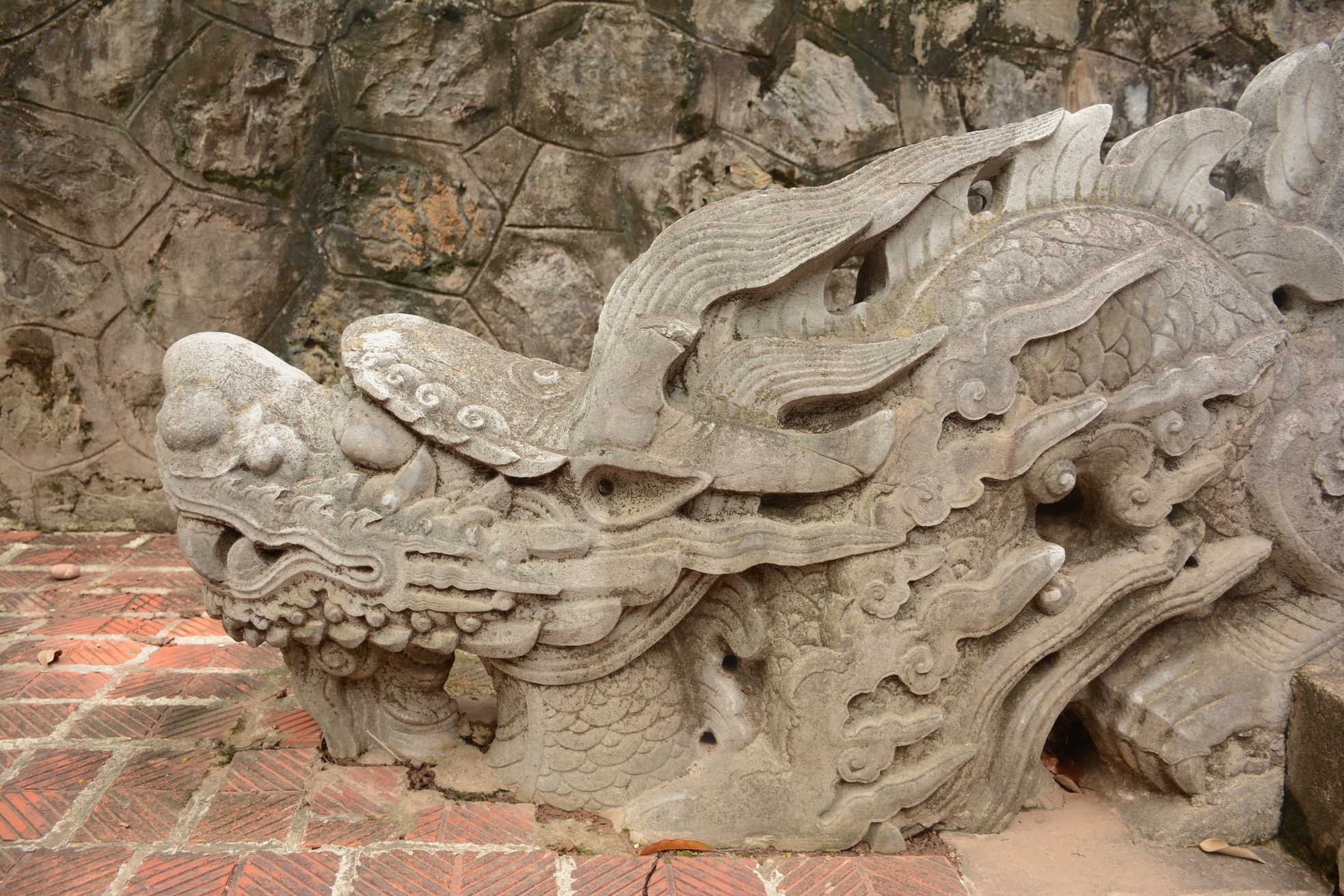 Thành bậc điện Kính Thiên và 3 bảo vật quốc gia tại Hoàng Thành Thăng Long - 3