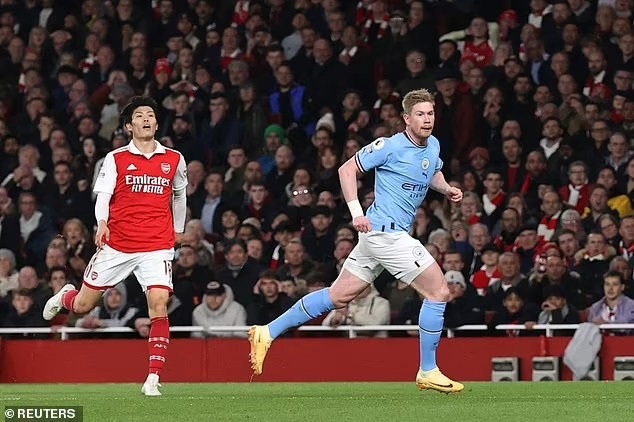 Arsenal thua Man City, HLV Arteta vẫn tự tin vô địch Premier League - 1