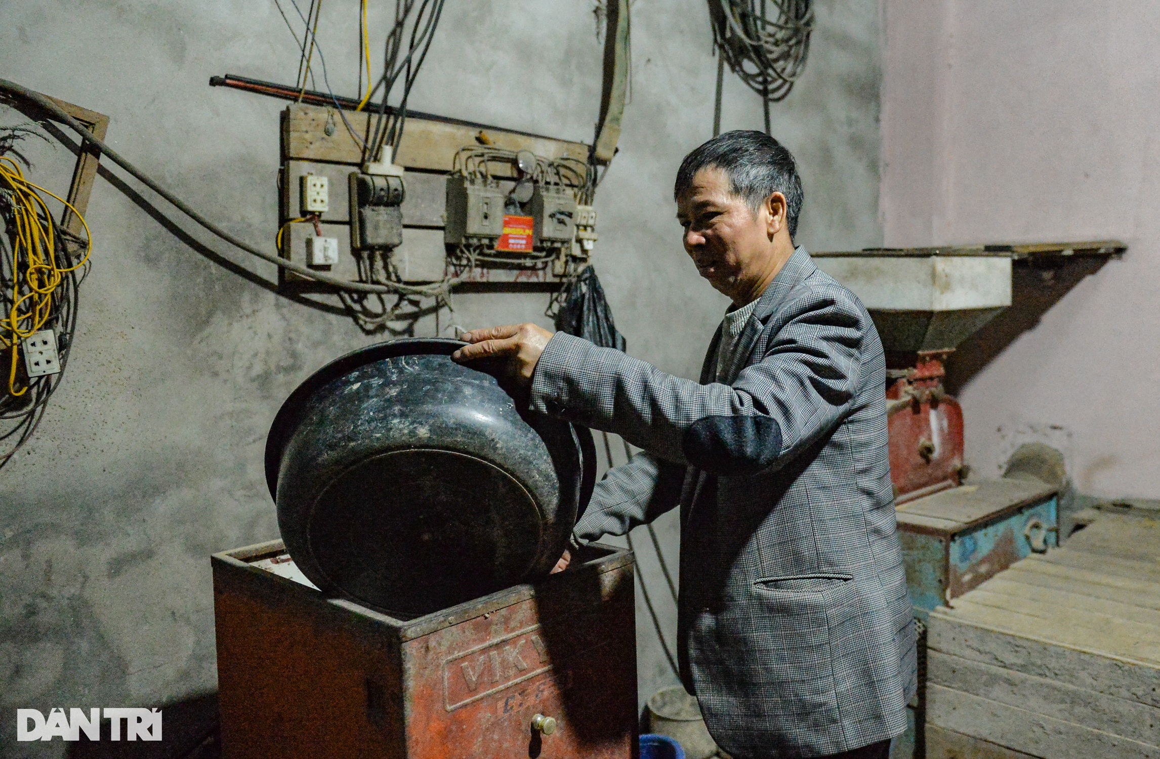 Cuộc sống hiện tại của ông Nguyễn Thanh Chấn - người từng bị tù oan 10 năm - 6 Cuộc sống hiện tại của ông Nguyễn Thanh Chấn - người từng bị tù oan 10 năm - 6