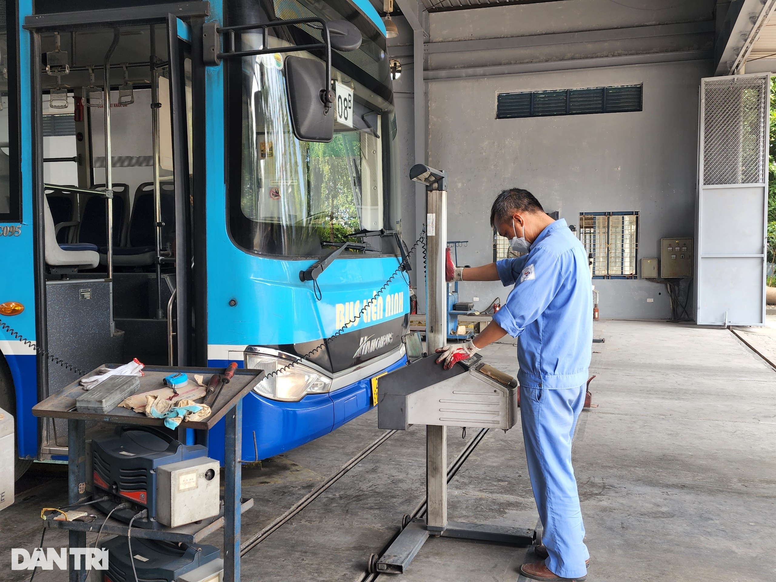 Nếu được chọn lại tôi vẫn làm đăng kiểm - 2 Nếu được chọn lại tôi vẫn làm đăng kiểm - 2