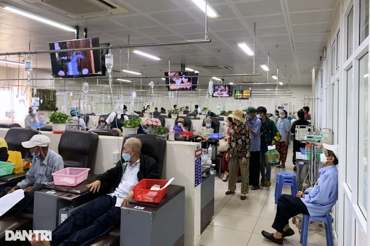 Bệnh viện Chợ Rẫy làm gì khi bệnh nhân ung thư gia tăng?